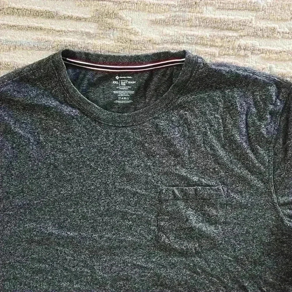 Heather Grey Pocket Tee - Picture 3 of 5